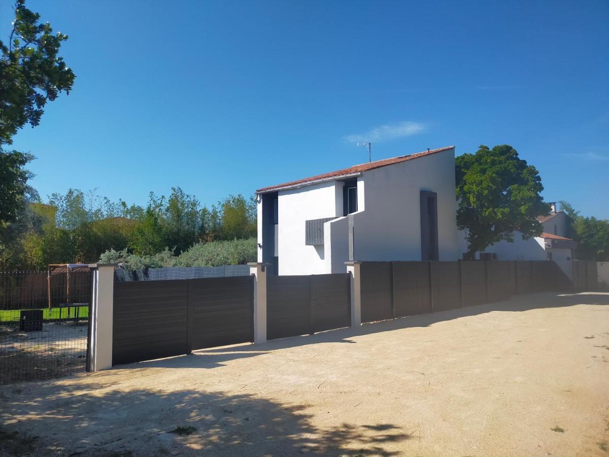 Villa Caremeau 2 Nîmes Exteriör bild