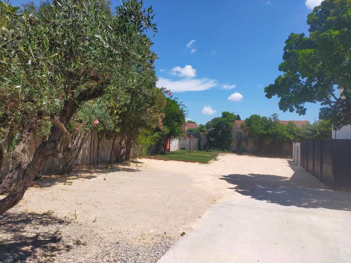 Villa Caremeau 2 Nîmes Exteriör bild